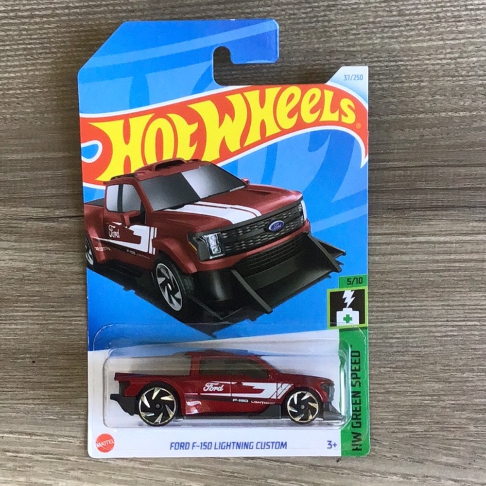 Hot Wheels Ford F150 Lightning Custom Truck Electric Vehicle Hotwheels EV 2024